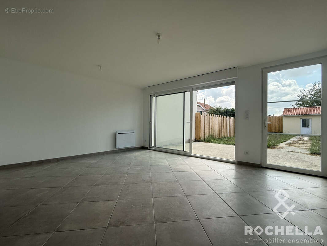 Maison à TONNAY-CHARENTE