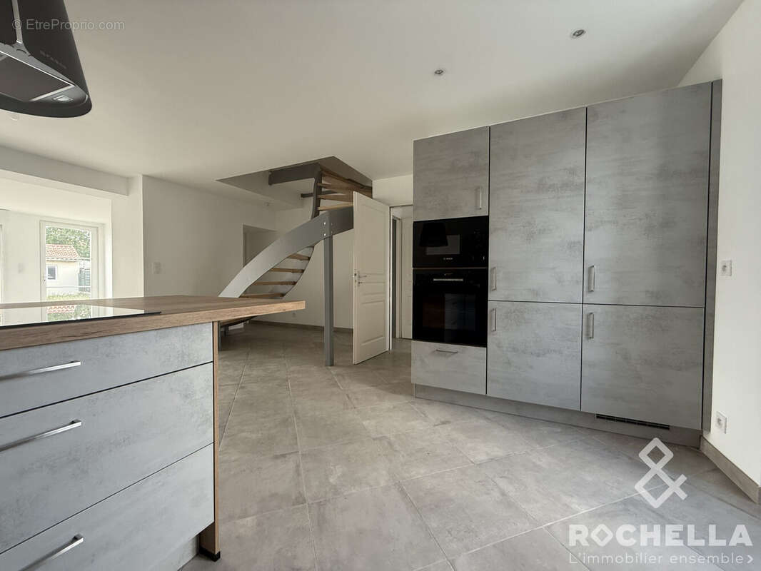 Maison à TONNAY-CHARENTE