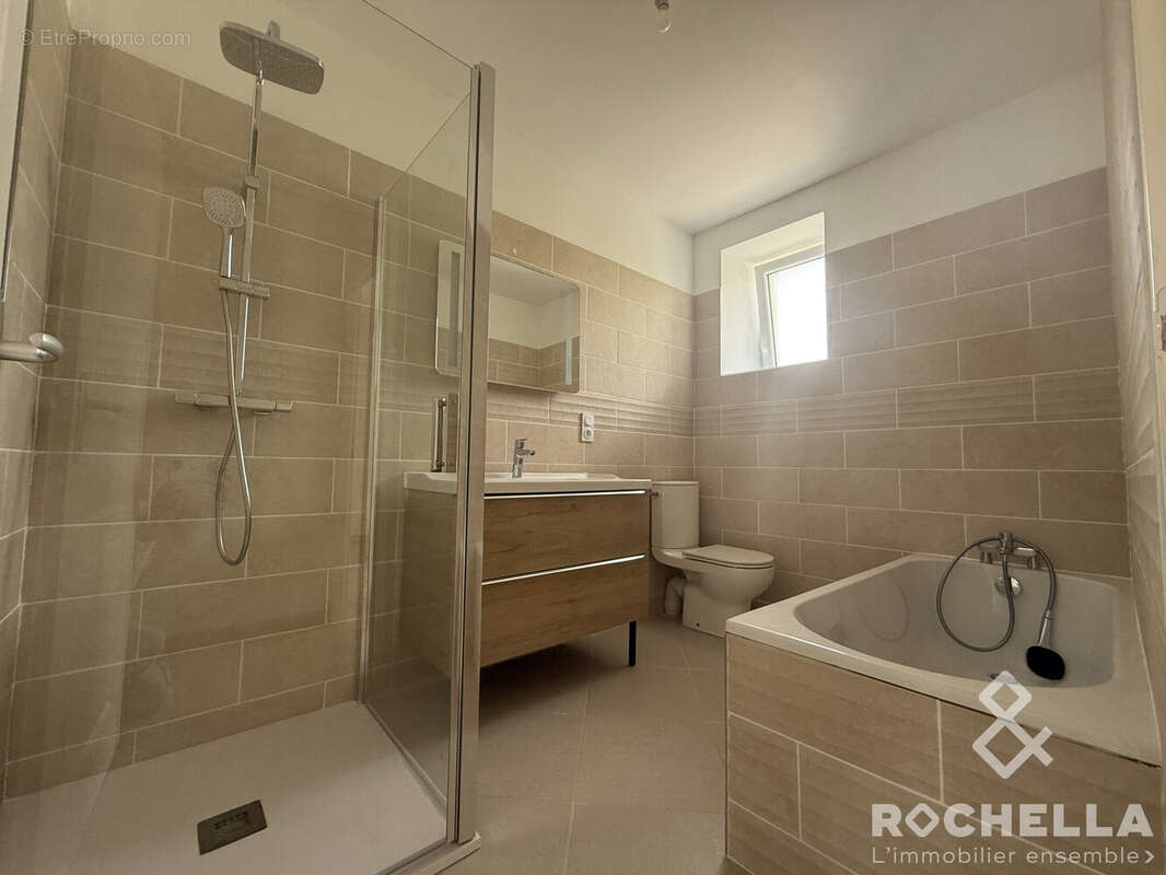 Maison à TONNAY-CHARENTE