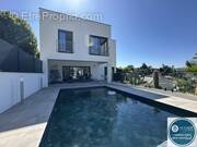 Maison à LE PEAGE-DE-ROUSSILLON