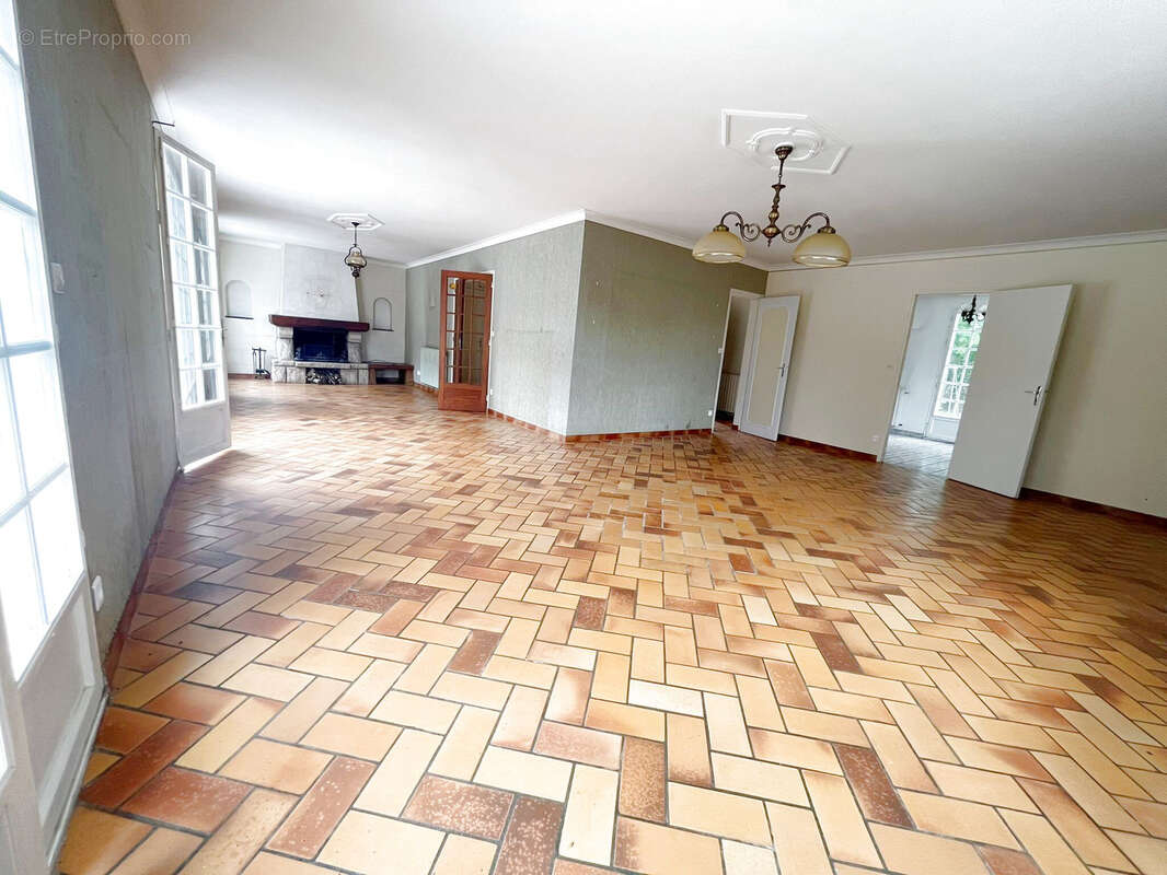 Maison à SUCE-SUR-ERDRE