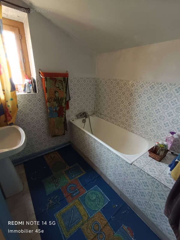 Maison à PONT-DE-L&#039;ISERE