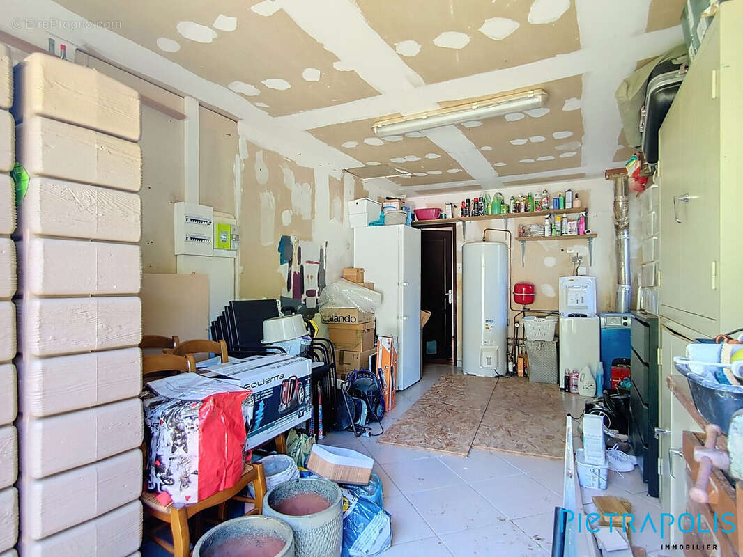 Maison à SAINT-HILAIRE-DE-BEAUVOIR