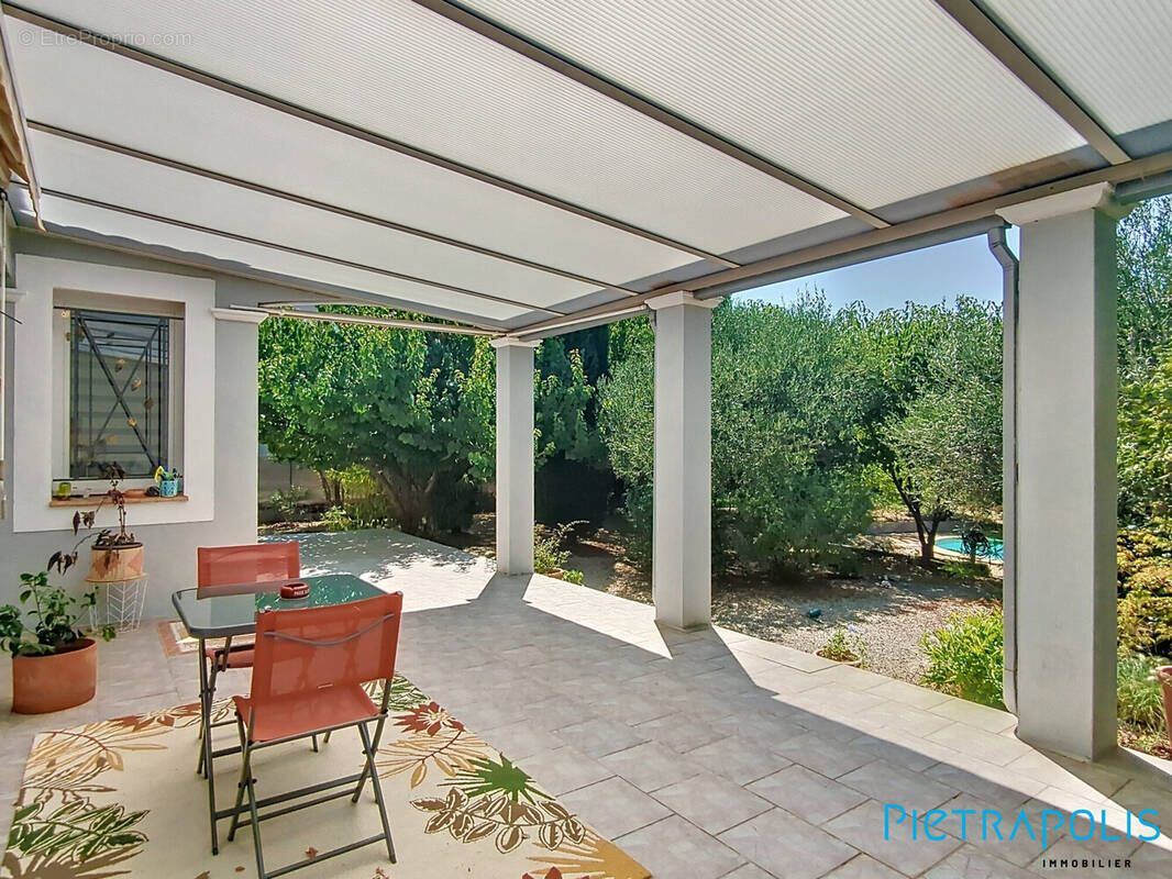 Maison à SAINT-HILAIRE-DE-BEAUVOIR