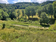 Terrain à SAINT-CIRGUES-EN-MONTAGNE
