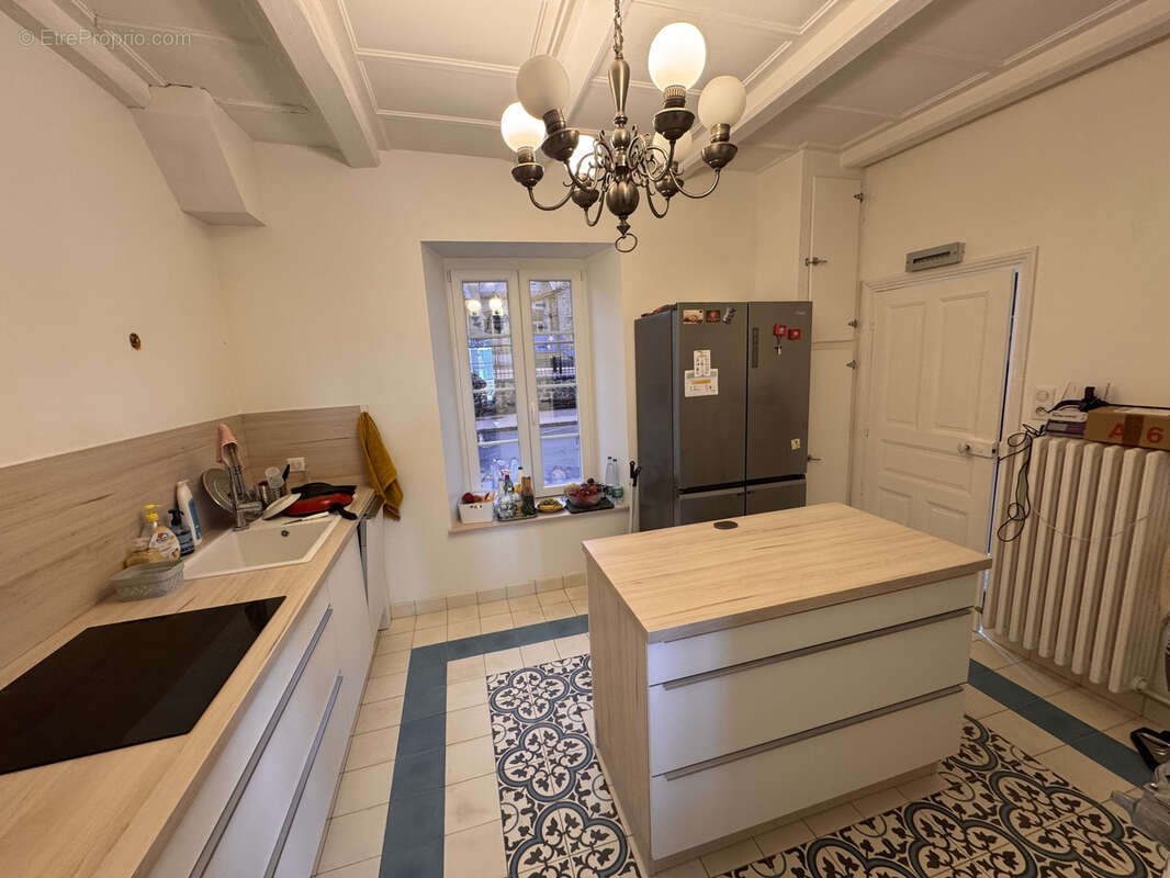 Maison à RUYNES-EN-MARGERIDE