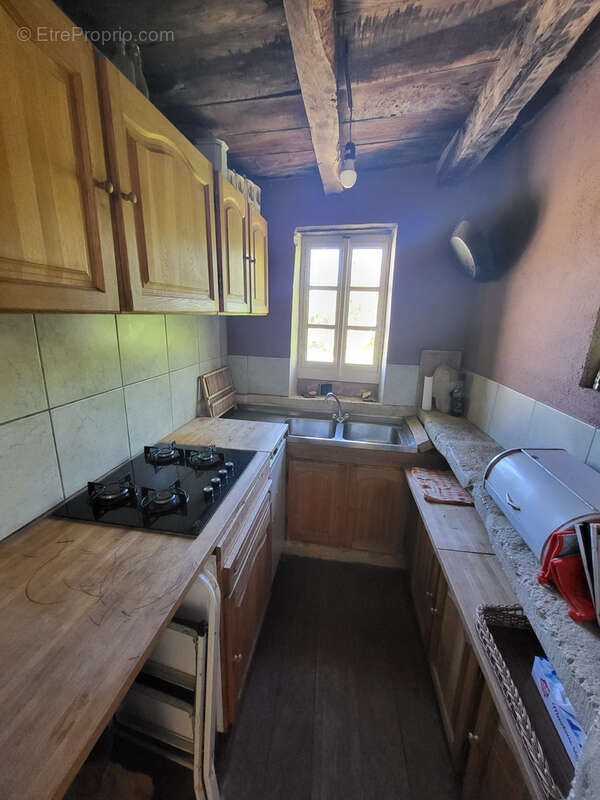 Maison à PEYRUSSE-LE-ROC