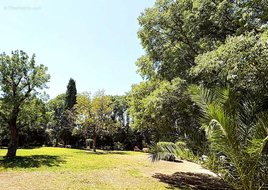 Appartement à MARSEILLE-12E