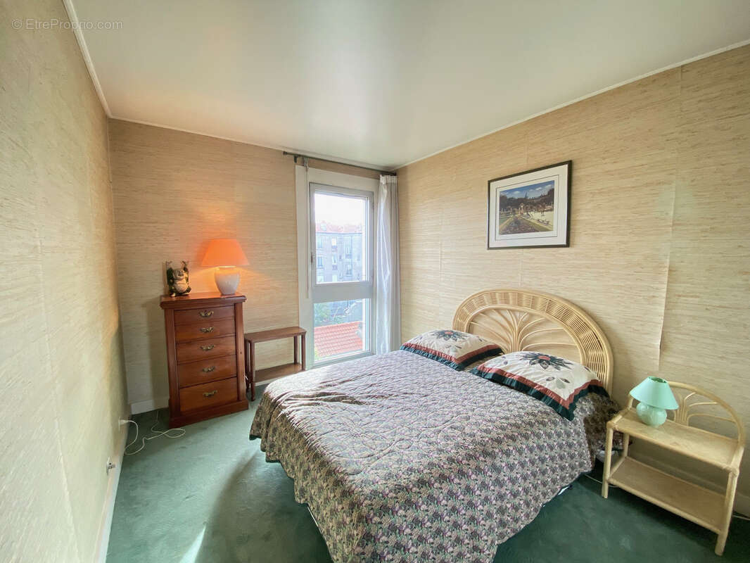 Appartement à SAINT-MAUR-DES-FOSSES