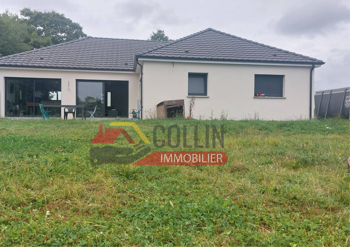 Maison à XERMAMENIL