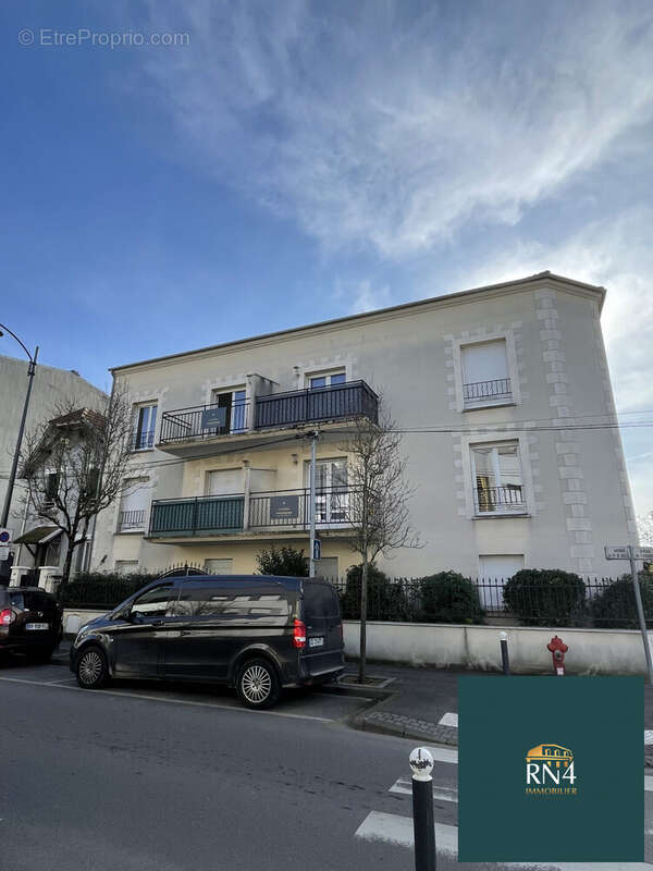 Appartement à PONTAULT-COMBAULT