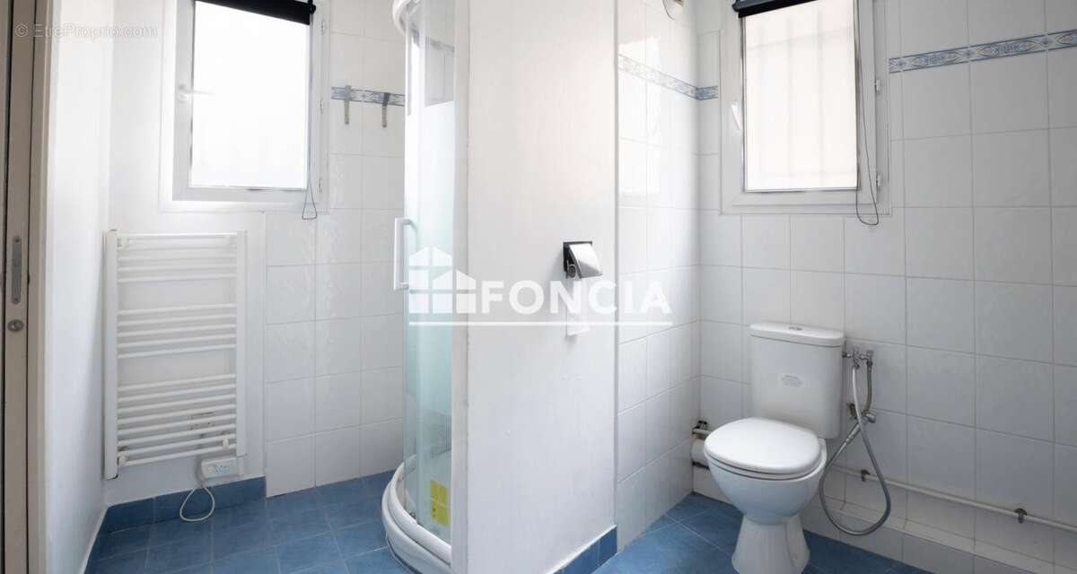 Appartement à VALLAURIS