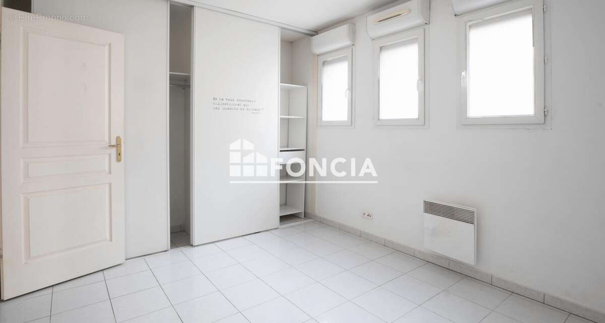 Appartement à VALLAURIS