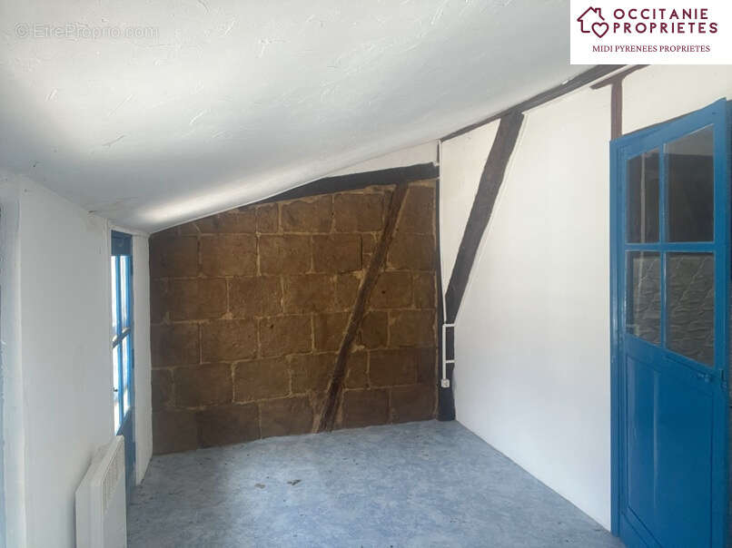 Maison à L&#039;ISLE-EN-DODON