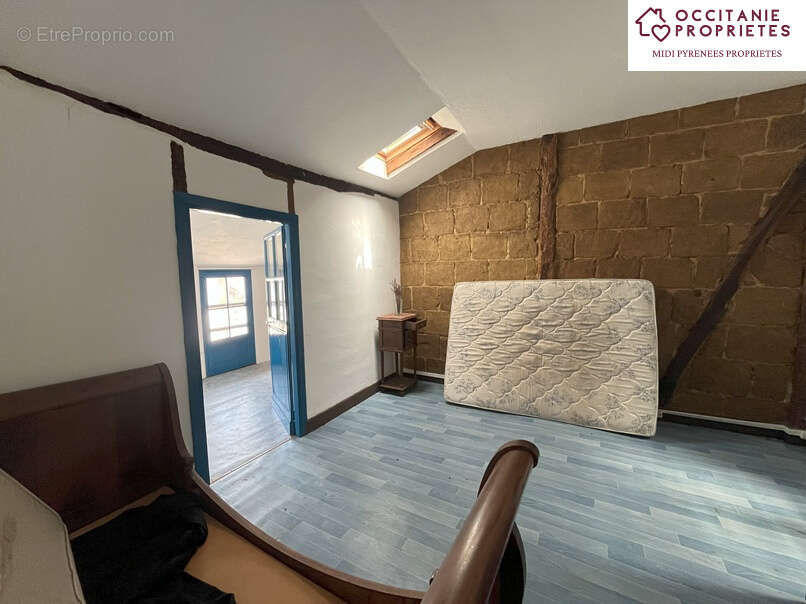 Maison à L&#039;ISLE-EN-DODON