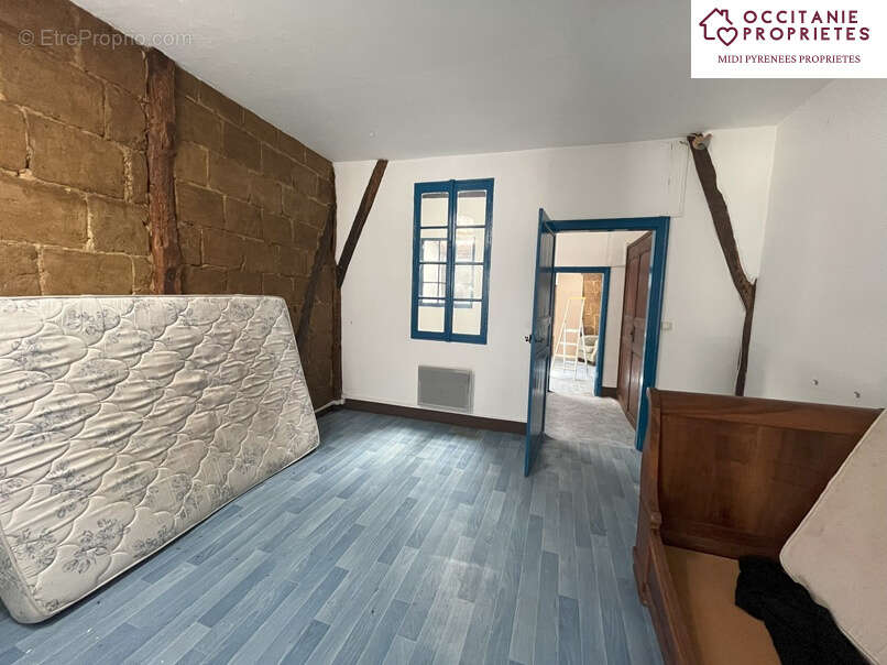 Maison à L&#039;ISLE-EN-DODON