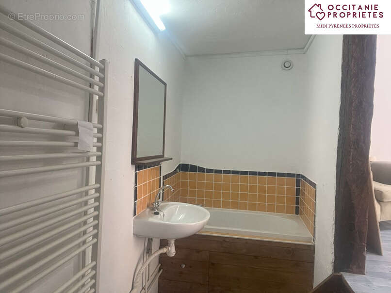 Maison à L&#039;ISLE-EN-DODON