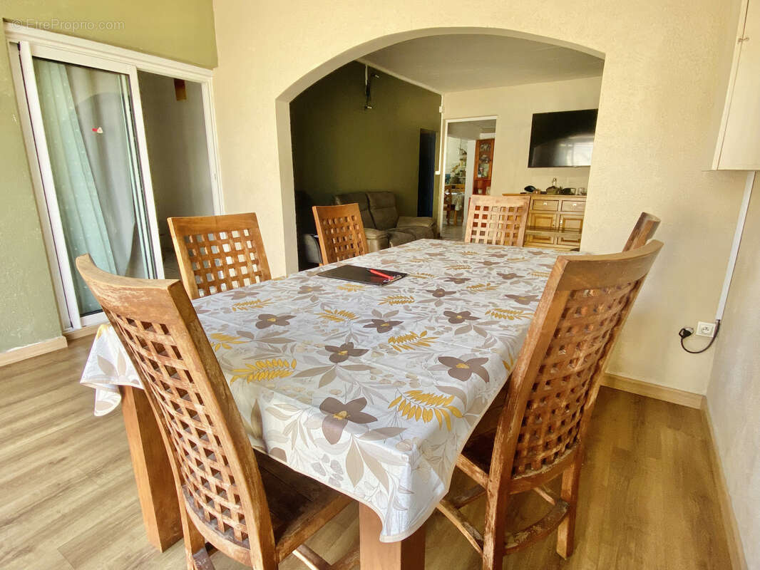 Maison à SAINT-JOSEPH