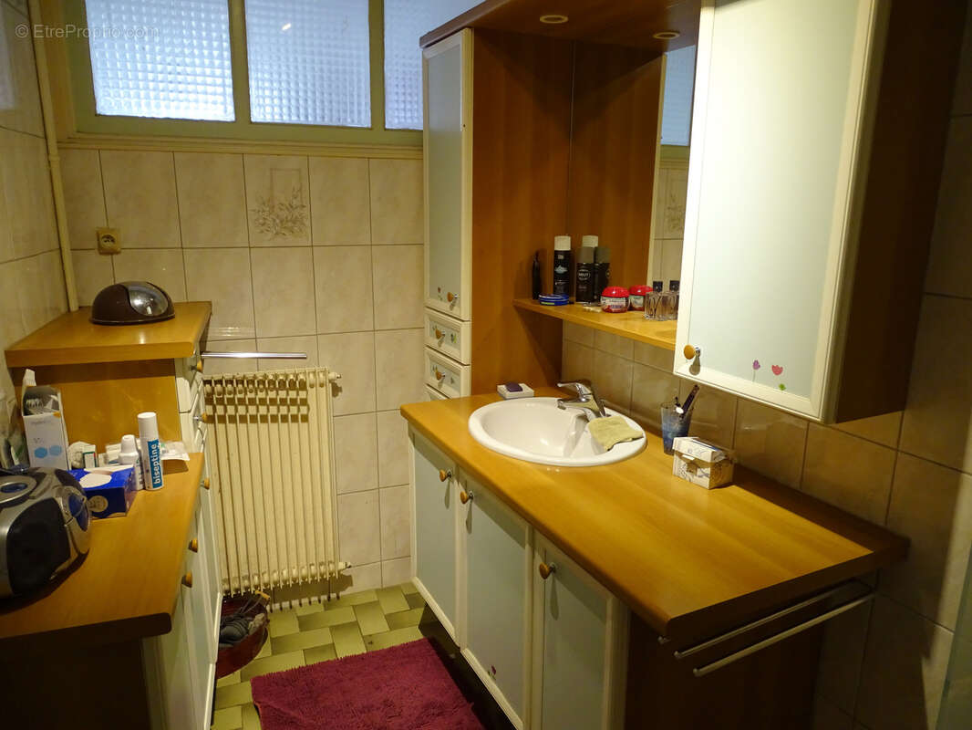 Maison à POINCON-LES-LARREY