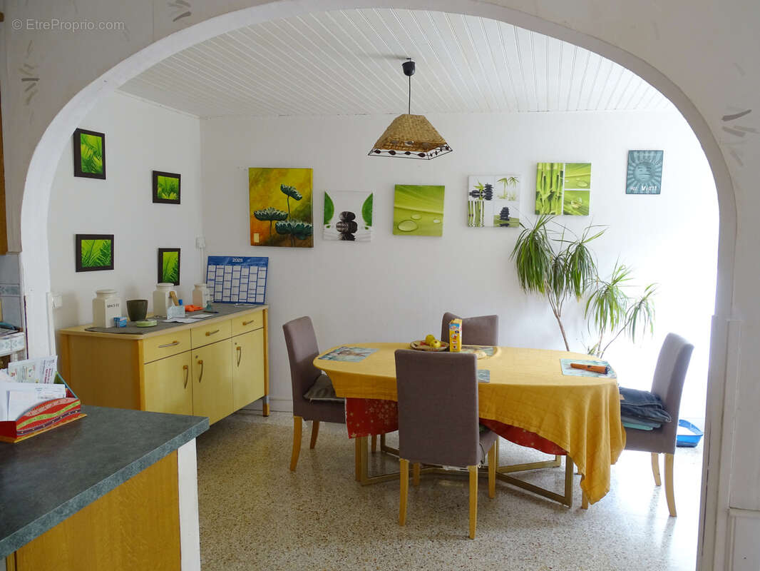 Maison à POINCON-LES-LARREY