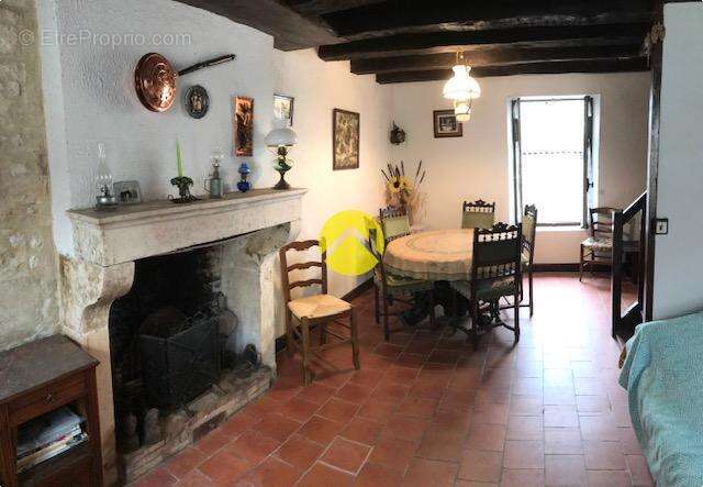 Maison à CHATEAUNEUF-SUR-CHER