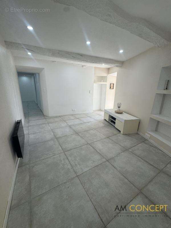 Appartement à BENDEJUN