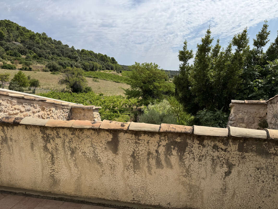 Maison à MONTPEYROUX