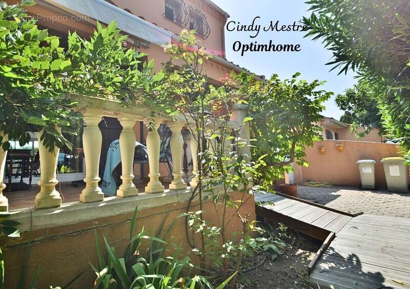 Maison à SAINT-CYPRIEN