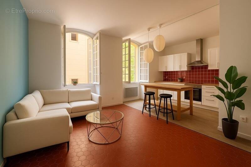 Appartement à MARSEILLE-2E