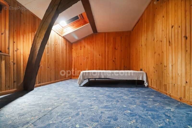 Maison à DOMPIERRE-LES-EGLISES