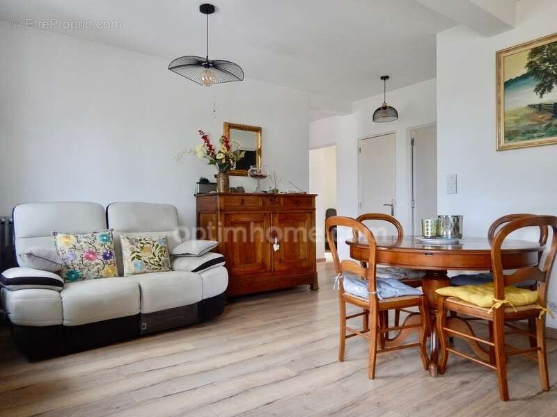 Maison à COULOUNIEIX-CHAMIERS