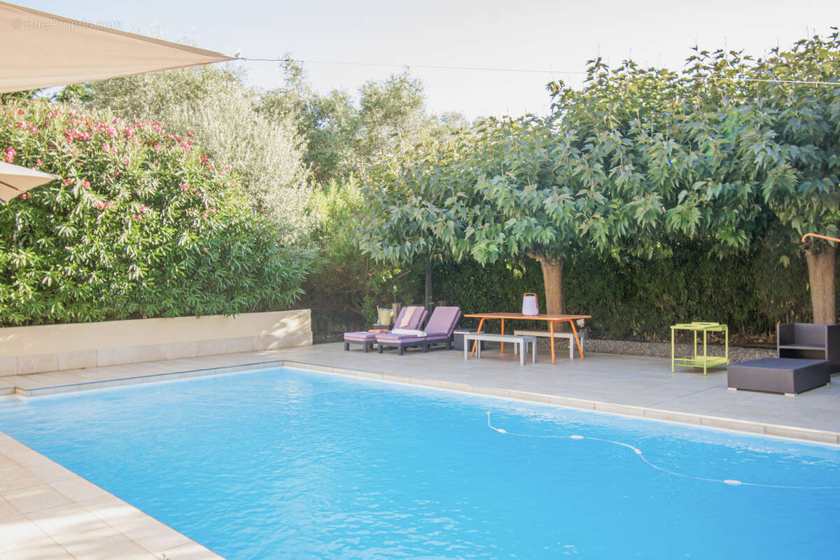 Maison à PORTO-VECCHIO