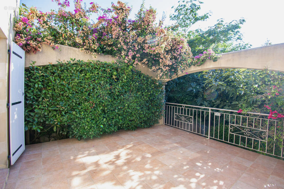 Maison à PORTO-VECCHIO