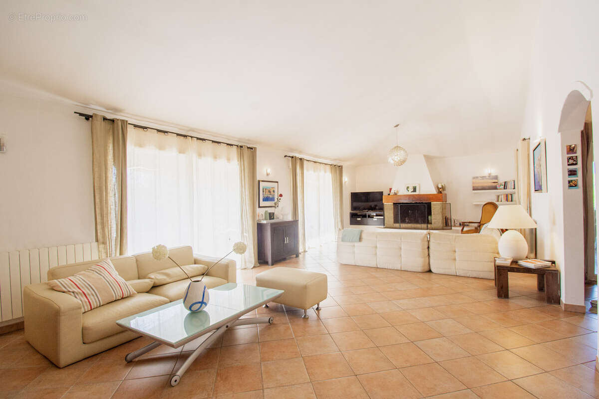 Maison à PORTO-VECCHIO