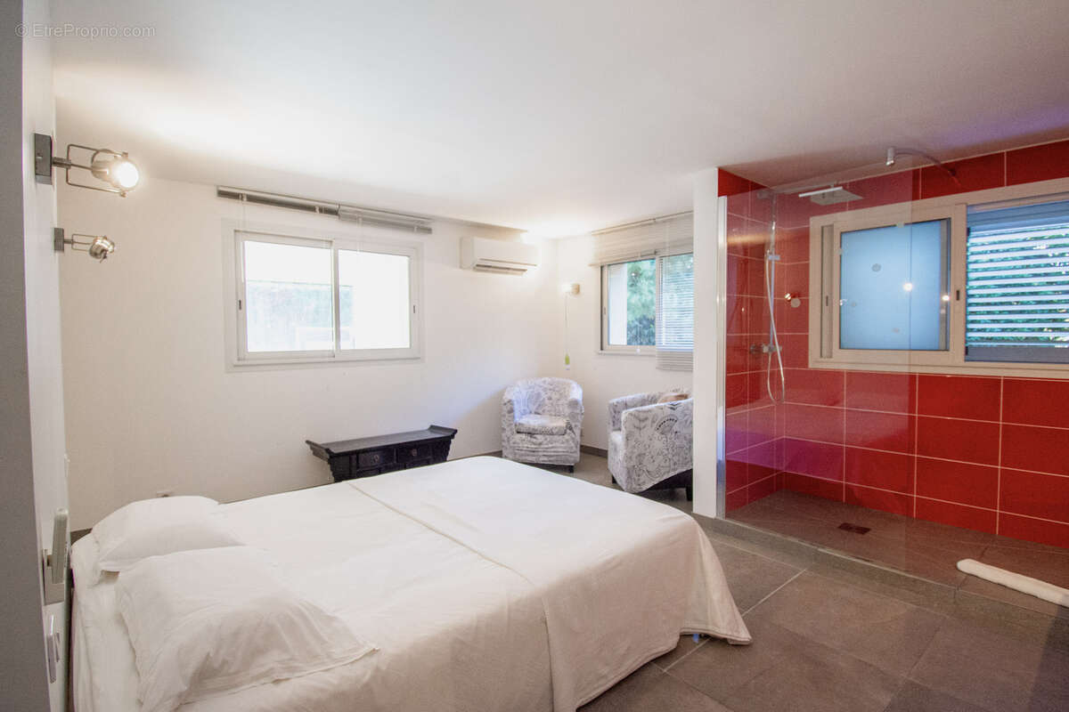 Maison à PORTO-VECCHIO