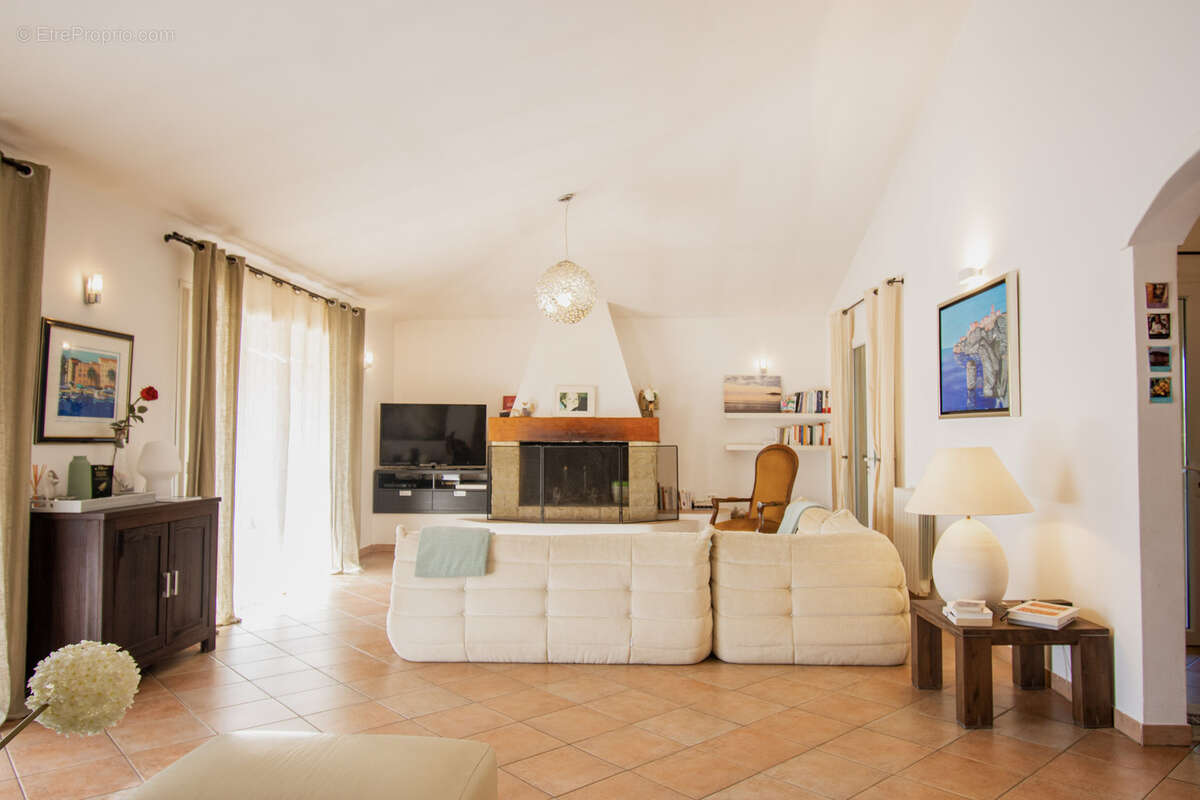 Maison à PORTO-VECCHIO