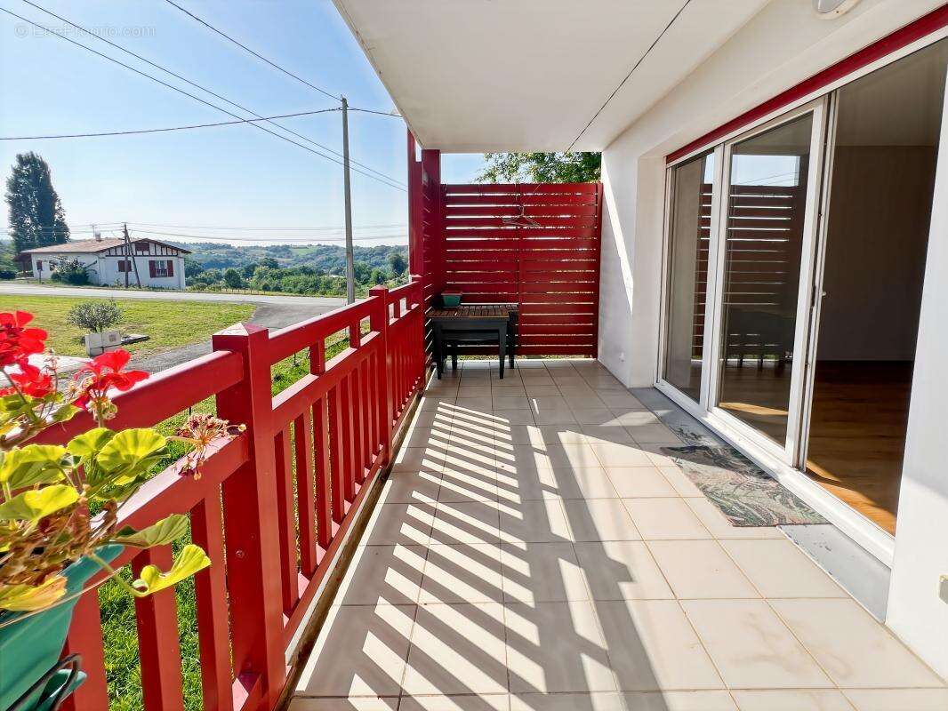 Appartement à LARRESSORE