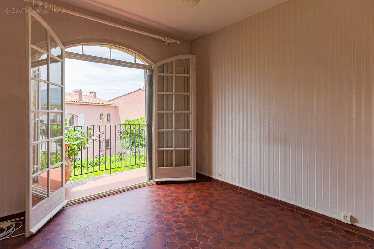 Maison à VILLENEUVE-LOUBET