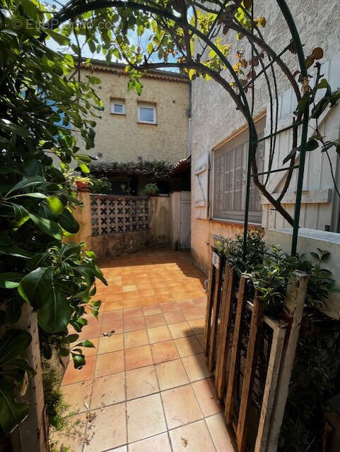 Maison à VILLENEUVE-LOUBET