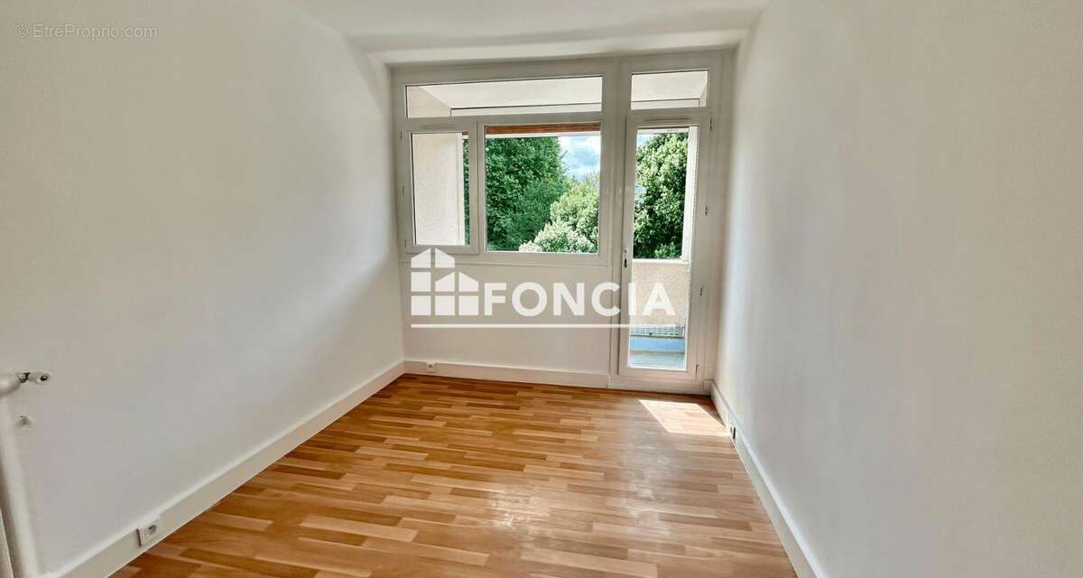 Appartement à MAISONS-LAFFITTE