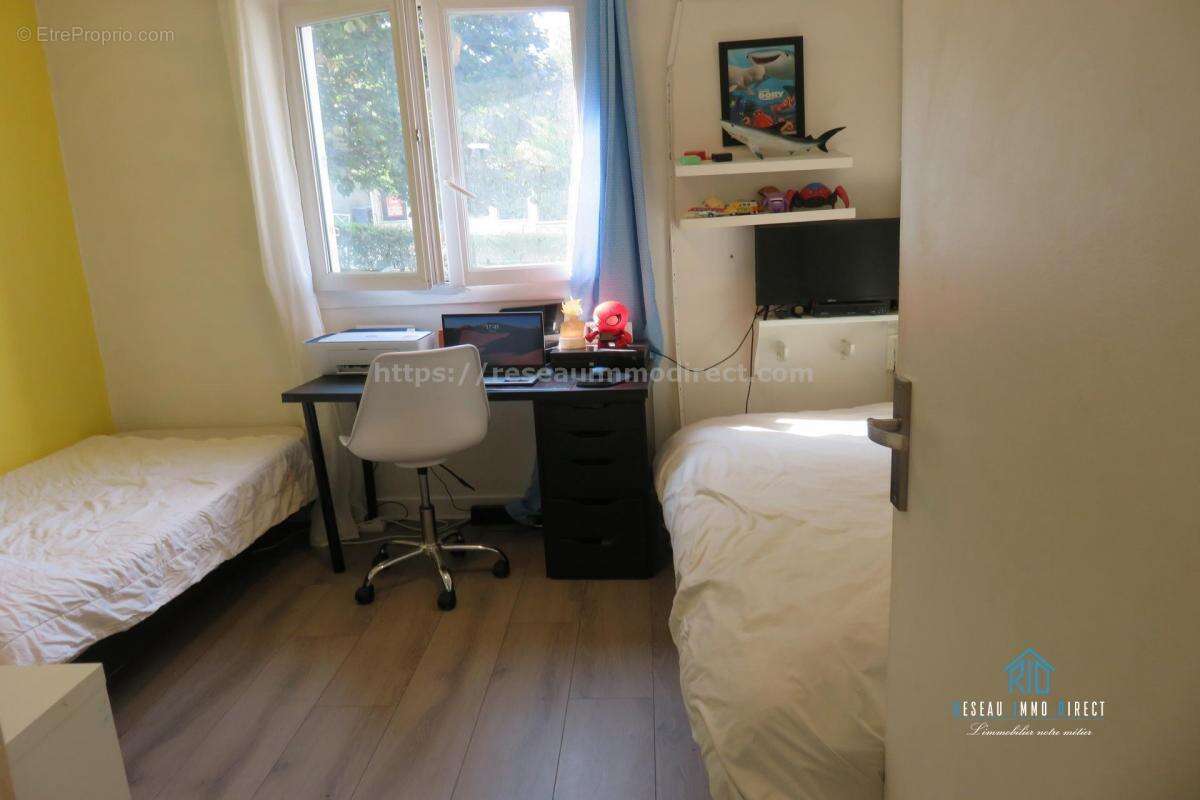 Appartement à NOGENT-SUR-MARNE