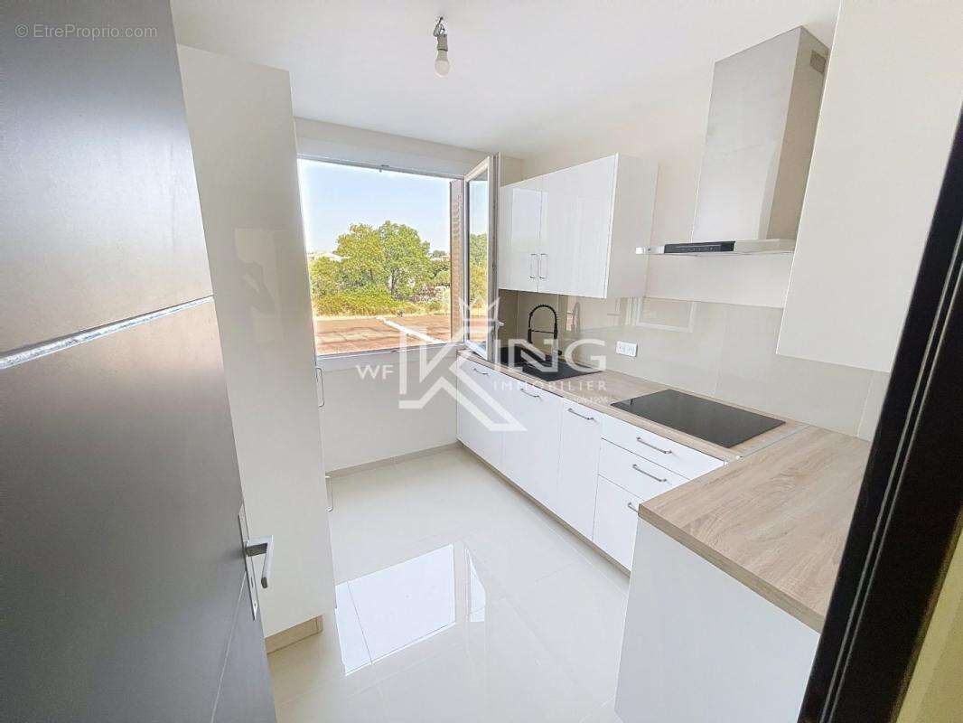 Appartement à FREJUS