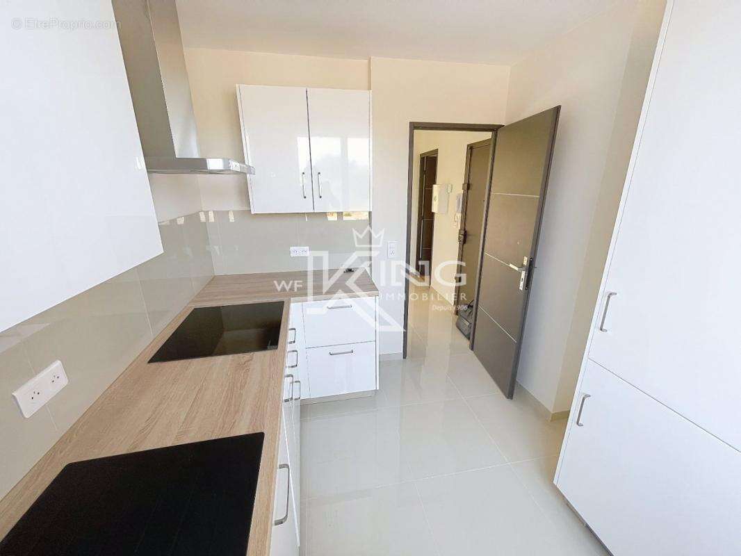 Appartement à FREJUS