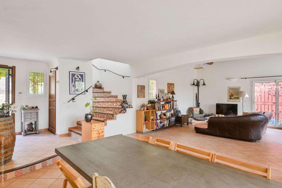 Maison à LA CADIERE-D'AZUR