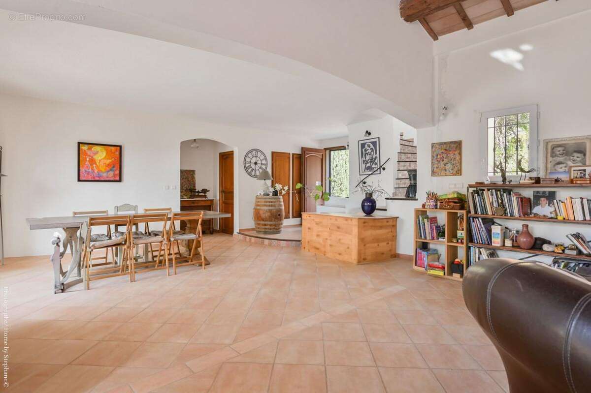 Maison à LA CADIERE-D'AZUR