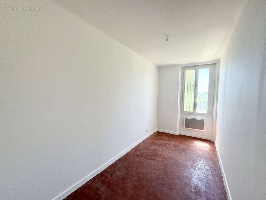 Maison à FLASSANS-SUR-ISSOLE