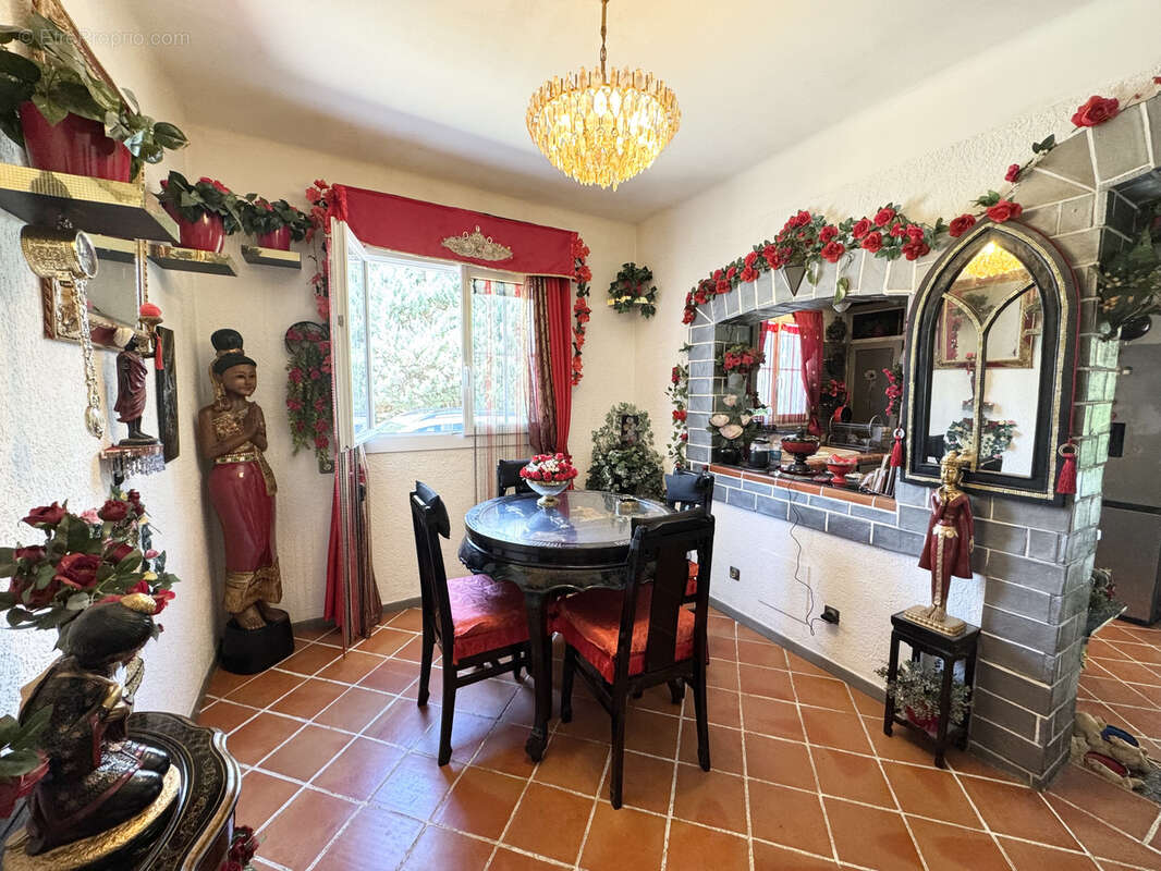 Maison à BESSE-SUR-ISSOLE