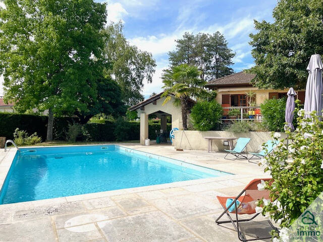 Maison à BOURG-EN-BRESSE