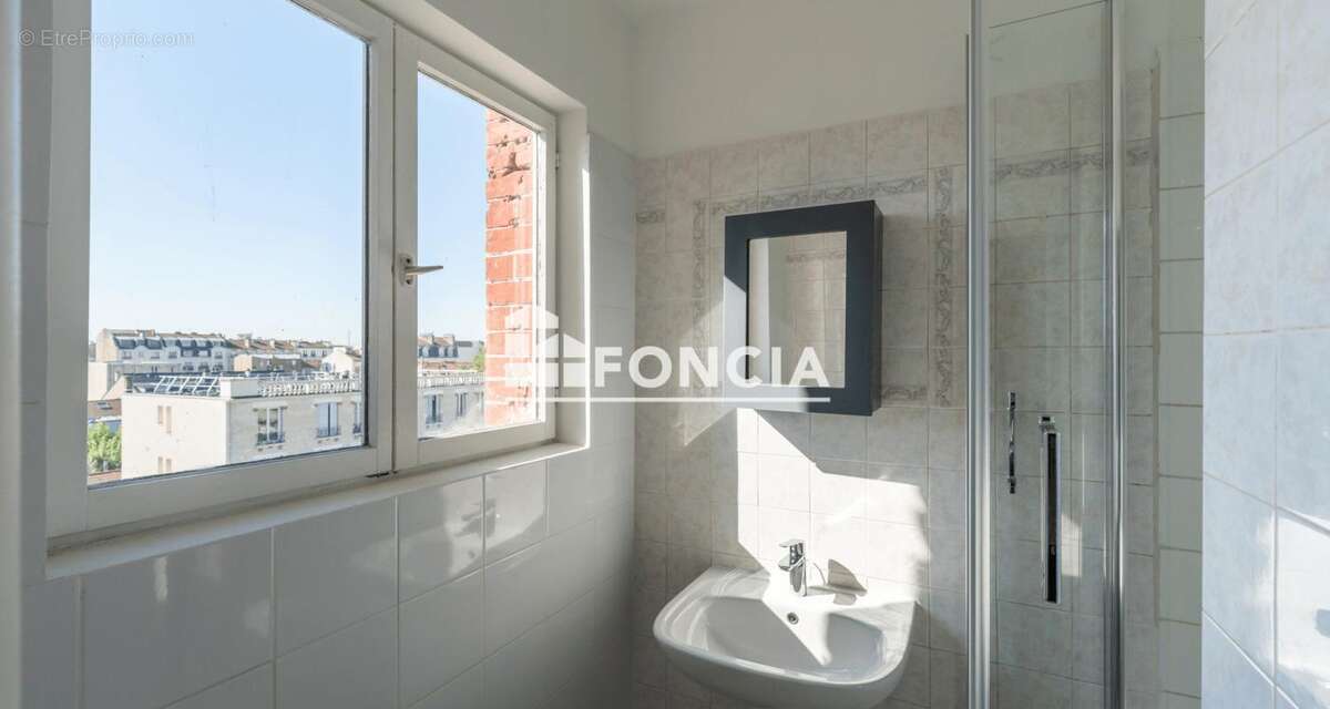 Appartement à ASNIERES-SUR-SEINE