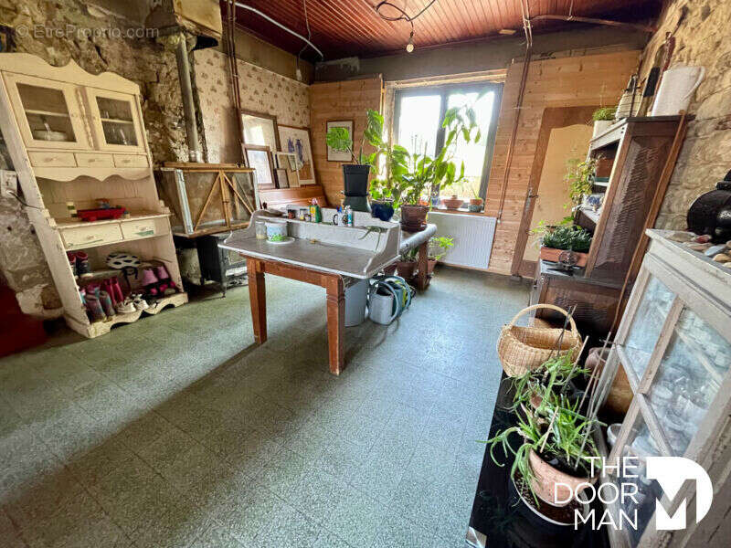 Maison à COIFFY-LE-BAS